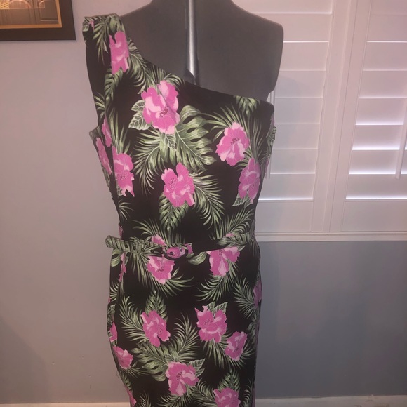 Pin Up Girl Clothing Couture Vivien Dress - Picture 6 of 9